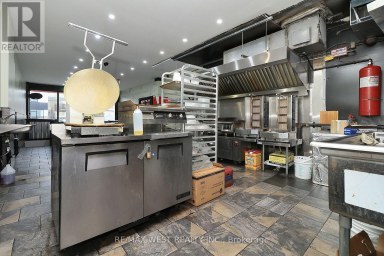 3023 BATHURST STREET Toronto (Bedford Park-Nortown) Ontario photo 4