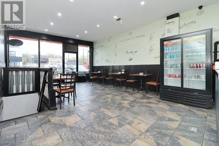 3023 BATHURST STREET, Toronto (Bedford Park-Nortown), Ontario, M6B3B5