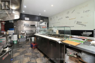3023 BATHURST STREET Toronto (Bedford Park-Nortown) Ontario photo 8