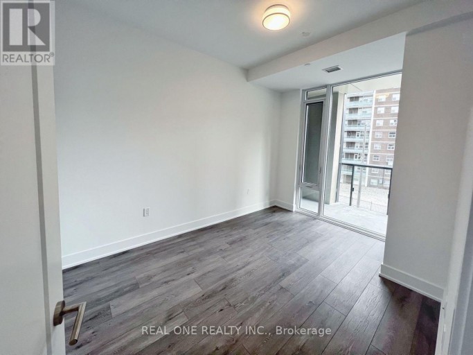 323 - 585 BLOOR STREET E, Toronto (North St. James Town), Ontario, M4W0B3