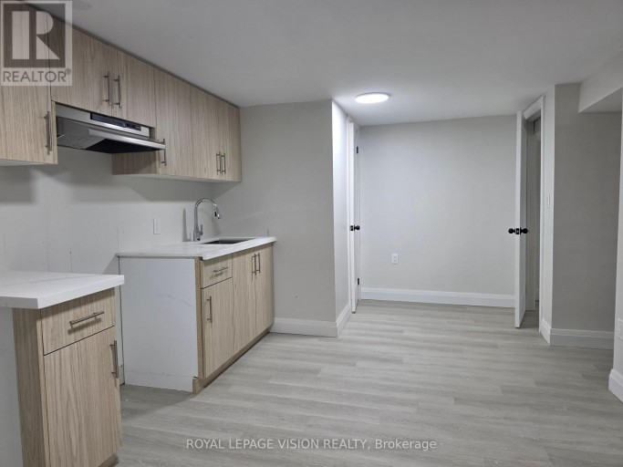 BSMT 2 - 706 LEASIDE STREET, Pickering (West Shore), Ontario, L1W2X1