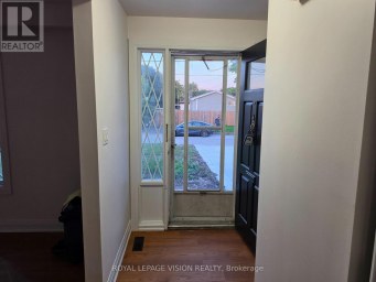 UPPER - 706 LEASIDE STREET Pickering (West Shore) Ontario photo 3