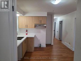 UPPER - 706 LEASIDE STREET Pickering (West Shore) Ontario photo 6