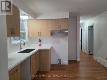 UPPER - 706 LEASIDE STREET Pickering (West Shore) Ontario photo 8