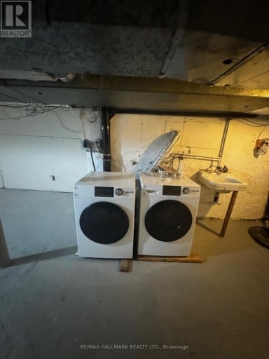 145 EATON AVENUE, Toronto (Danforth Village-East York), Ontario, M4J2Z9