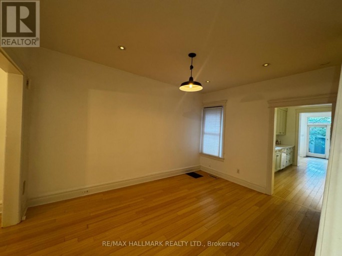145 EATON AVENUE, Toronto (Danforth Village-East York), Ontario, M4J2Z9