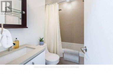 23 - 150 BROADVIEW AVENUE S Toronto (South Riverdale) Ontario photo 9