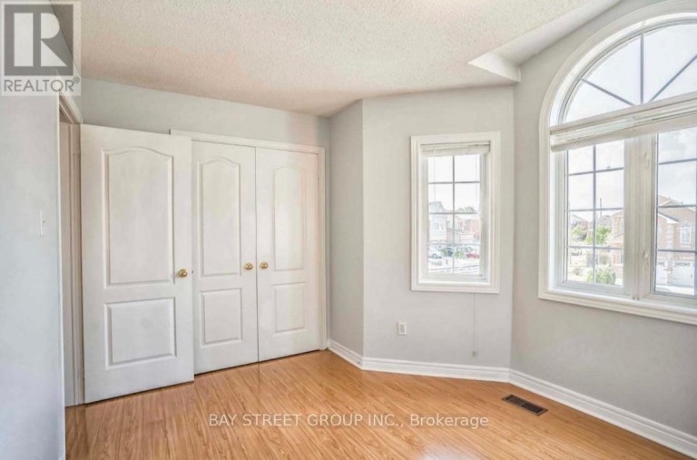 43 AVENIDA STREET, Markham (Middlefield), Ontario, L3S4J6
