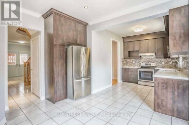 43 AVENIDA STREET Markham (Middlefield) Ontario photo 2