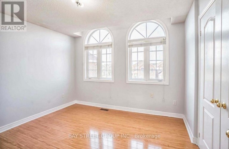 43 AVENIDA STREET, Markham (Middlefield), Ontario, L3S4J6