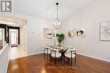 22 SANDPIPER KEY WAY Markham (Greensborough) Ontario photo 4