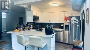 201 - 15390 YONGE STREET Aurora (Aurora Heights) Ontario photo 14