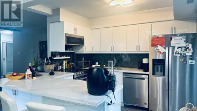 201 - 15390 YONGE STREET Aurora (Aurora Heights) Ontario photo 16