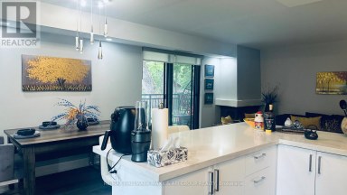 201 - 15390 YONGE STREET Aurora (Aurora Heights) Ontario photo 17