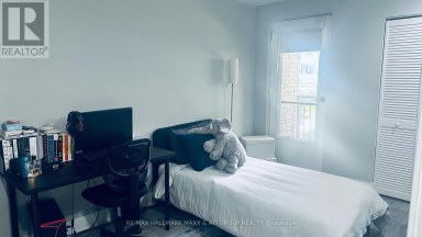 201 - 15390 YONGE STREET Aurora (Aurora Heights) Ontario photo 31