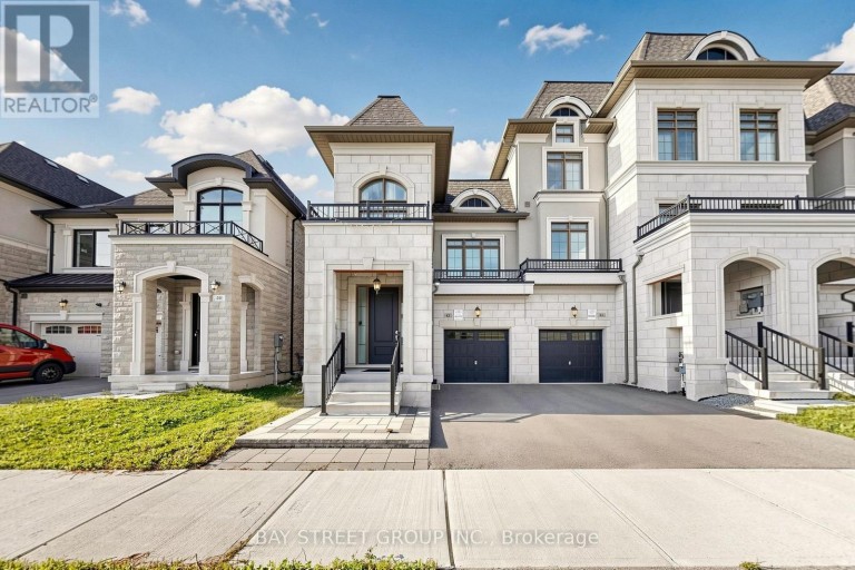 42 BAWDEN DRIVE, Richmond Hill, Ontario, L4S0H3