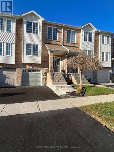 44 NATALE COURT, Bradford West Gwillimbury (Bradford), Ontario, L3Z3B1