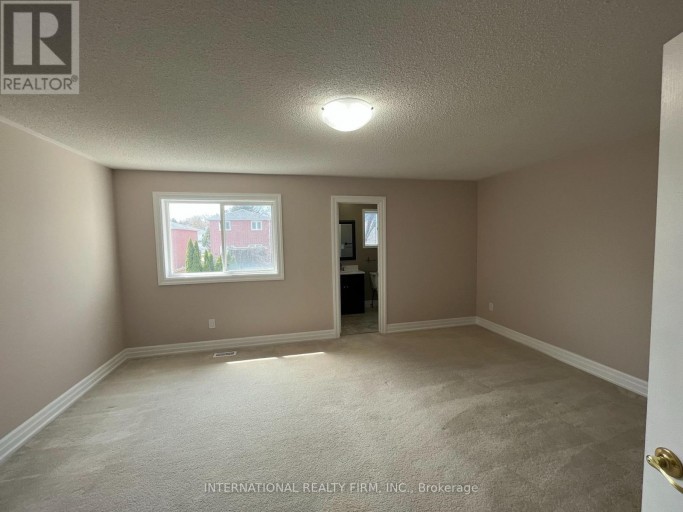 44 NATALE COURT, Bradford West Gwillimbury (Bradford), Ontario, L3Z3B1