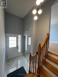 44 NATALE COURT Bradford West Gwillimbury (Bradford) Ontario photo 3