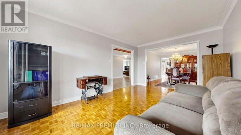 261 MORNING STAR DRIVE, Vaughan (West Woodbridge), Ontario, L4L6H4