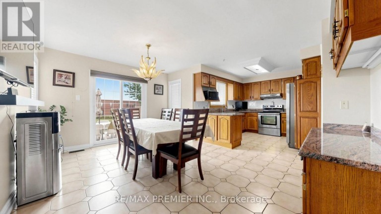 261 MORNING STAR DRIVE, Vaughan (West Woodbridge), Ontario, L4L6H4