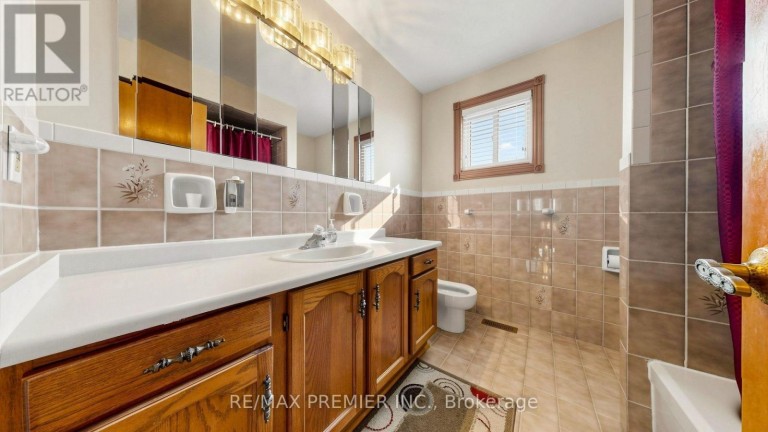 261 MORNING STAR DRIVE, Vaughan (West Woodbridge), Ontario, L4L6H4