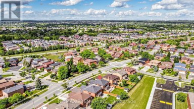 261 MORNING STAR DRIVE Vaughan (West Woodbridge) Ontario photo 4