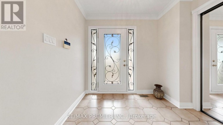 261 MORNING STAR DRIVE, Vaughan (West Woodbridge), Ontario, L4L6H4