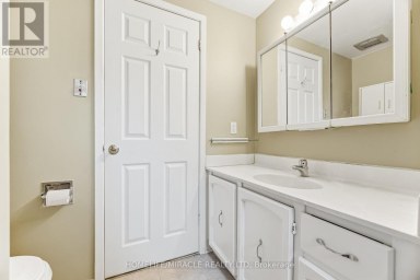413 TERRY DRIVE Newmarket (Central Newmarket) Ontario photo 31