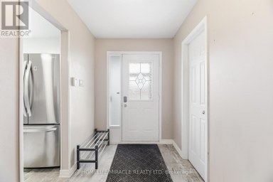 413 TERRY DRIVE Newmarket (Central Newmarket) Ontario photo 5