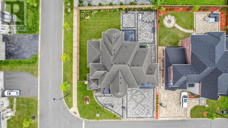 3 SIR HENRY COURT, King (King City), Ontario, L7B0P5