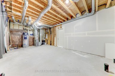 2 LAHEY CRESCENT Penetanguishene Ontario photo 11