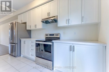 2 LAHEY CRESCENT Penetanguishene Ontario photo 20