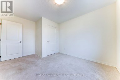 2 LAHEY CRESCENT Penetanguishene Ontario photo 36