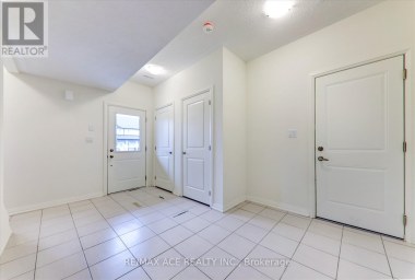 2 LAHEY CRESCENT Penetanguishene Ontario photo 8