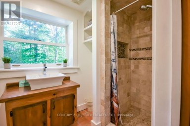 5222 6TH LINE N Oro-Medonte Ontario photo 22