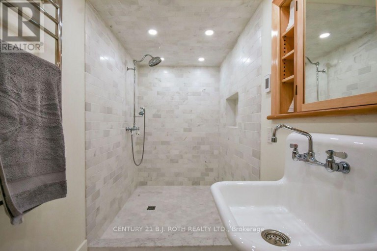 5222 6TH LINE N, Oro-Medonte, Ontario, L0K1E0