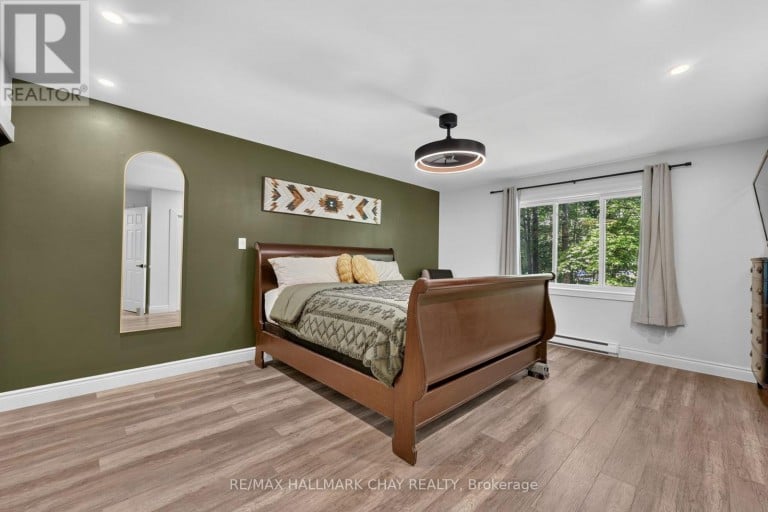 23 ALGONQUIN TRAIL, Oro-Medonte (Sugarbush), Ontario, L0K1E0