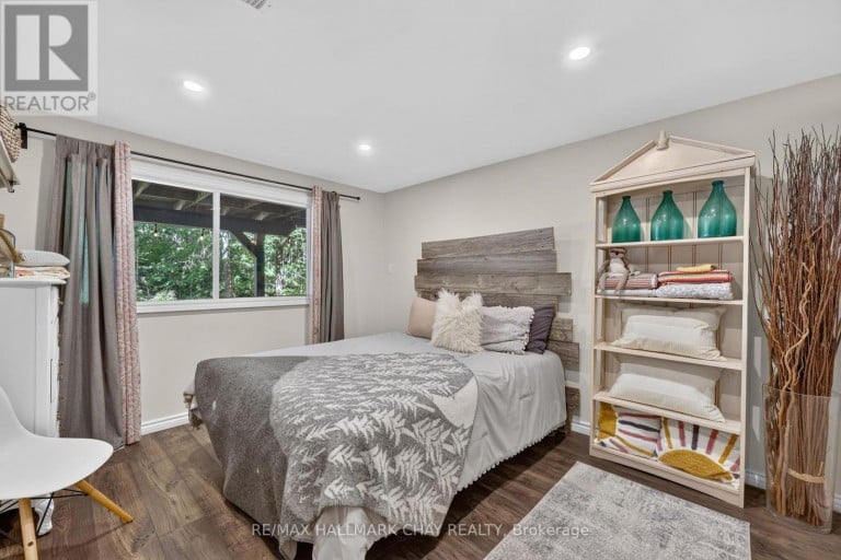 23 ALGONQUIN TRAIL, Oro-Medonte (Sugarbush), Ontario, L0K1E0
