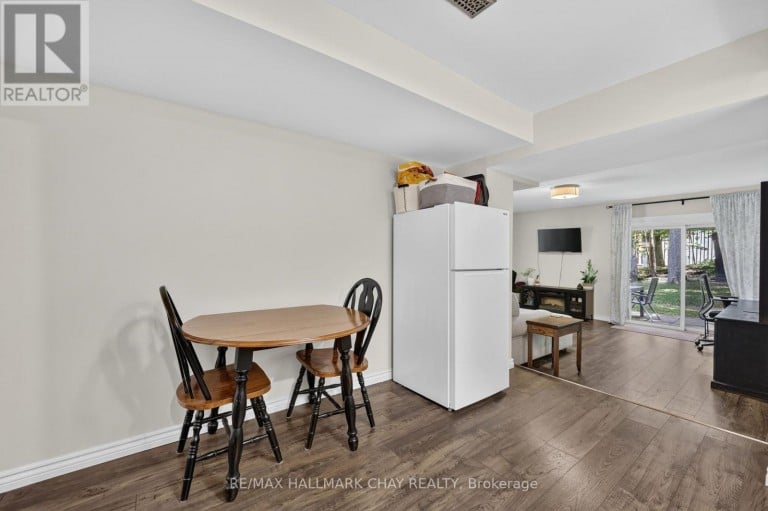 23 ALGONQUIN TRAIL, Oro-Medonte (Sugarbush), Ontario, L0K1E0