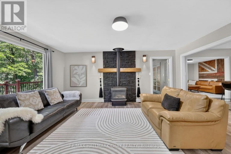 23 ALGONQUIN TRAIL, Oro-Medonte (Sugarbush), Ontario, L0K1E0