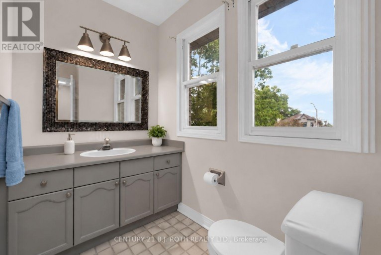 131 BROWNING TRAIL, Barrie (Letitia Heights), Ontario, L4N6R2