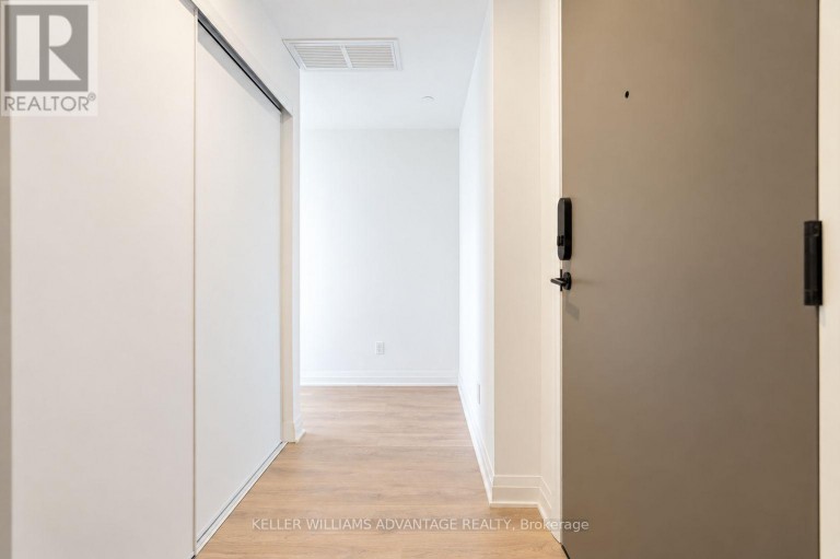 4104 - 4015 THE EXCHANGE, Mississauga (City Centre), Ontario, L5N0N9
