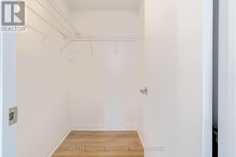 4104 - 4015 THE EXCHANGE, Mississauga (City Centre), Ontario, L5N0N9