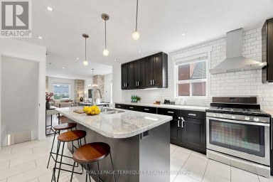 UPPER - 150 OSLER STREET Toronto (Weston-Pellam Park) Ontario photo 12