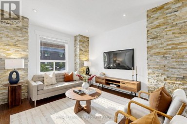 UPPER - 150 OSLER STREET Toronto (Weston-Pellam Park) Ontario photo 4
