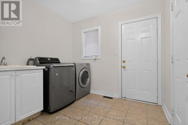 3149 GLADISH GROVE Mississauga (Churchill Meadows) Ontario photo 26