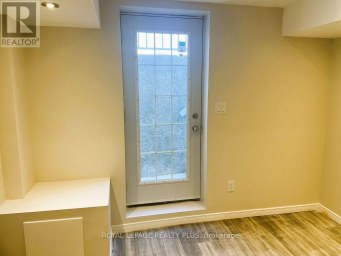 BASEMENT - 455 TRUDEAU DRIVE Milton (CL Clarke) Ontario photo 3