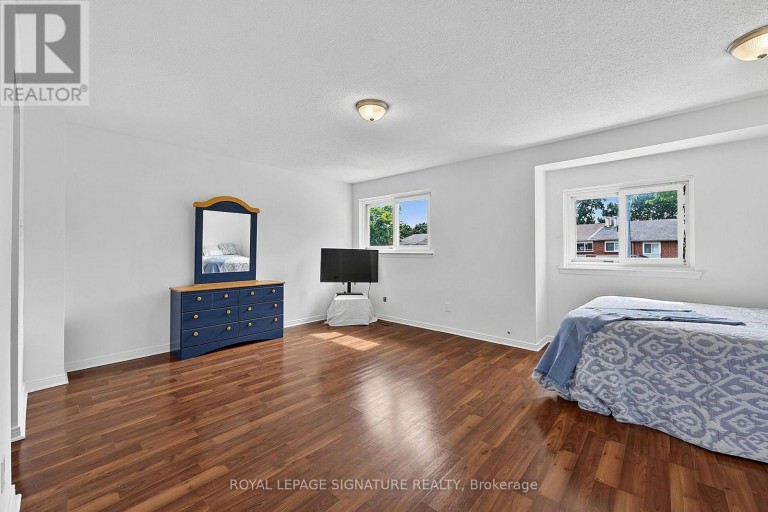 5950 CHIDHAM CRESCENT, Mississauga (Meadowvale), Ontario, L5N2R9