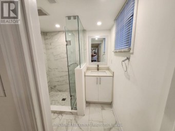 1447 SANTA ROSA COURT Mississauga (East Credit) Ontario photo 17